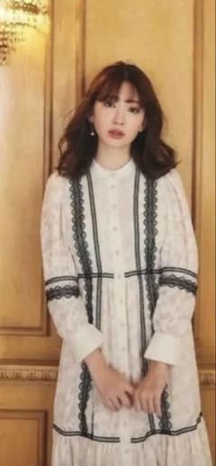 【美品】Her lip to レースワンピースのサムネイル