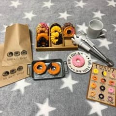 絆様専用！！！ドーナツ屋さん おままごとセットのサムネイル