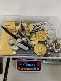 遺品整理　イミテーションゴールド35g 遺品整理 アクセサリー 時計 イミテーションまとめ 約1,000g - メルカリ