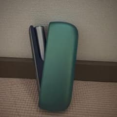 IQOS ILUMA 本体 グリーンのサムネイル
