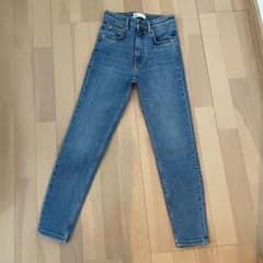 ZARAハイライズスキニーデニムパンツのサムネイル