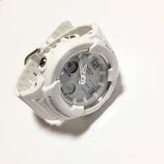 BABY-G ホワイト 腕時計のサムネイル