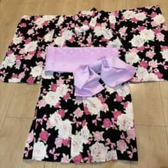 キッズ 浴衣 130cm ブラック ピンク 花柄 リボン 帯付きのサムネイル