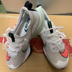 NIKE AIR ZOOM ALPHAFLY NEXT%のサムネイル