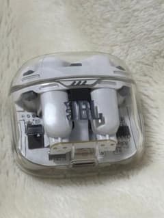 イヤホン JBL TUNE FLEX GHOST USB WHITE | 198 JBL TUNE FLEX GHOST USB WHITE | 198 - メルカリ