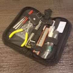 ギター（弦楽器）メンテナンスツールセットのサムネイル