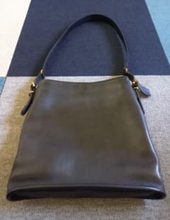 コーチ　COACH　ショルダーバッグ　かばん　黒　バッグのサムネイル