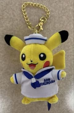 ポケモン ピカチュウぬいぐるみキーホルダー ADB 横浜 2017 - メルカリ