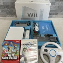 Nintendo Wii 本体 箱付き ソフト2本 ハンドル付き【動作確認済み】のサムネイル