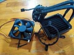 Asetek 水冷クーラー 120mmファン付きのサムネイル