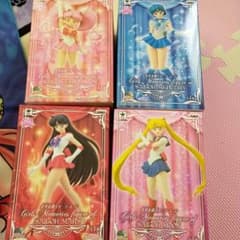 セーラームーンフィギュア4体のサムネイル