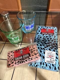 クリームソーダCREAM SODA グラスと財布キーケースセット クリームソーダCREAM SODA グラスと財布キーケースセット - メルカリ