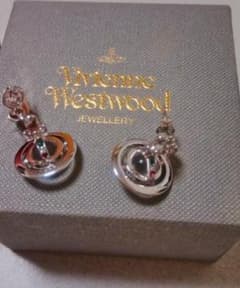 Vivienne Westwood ピアスのサムネイル