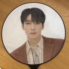 SEVENTEEN ウォヌ うちわ 2枚のサムネイル