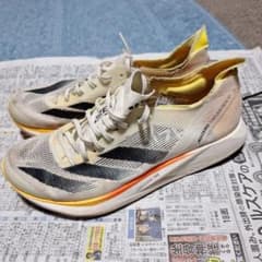 アディゼロタクミセン10 25,5cmのサムネイル
