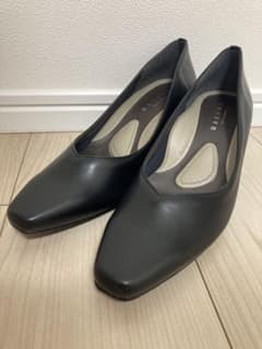 【未使用】RAKUNA整体パンプス 23.5のサムネイル