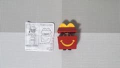 マクドナルド ハッピーセット クレヨンしんちゃん おもちゃ しんちゃんのサムネイル