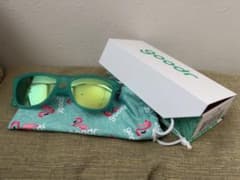goodr グダー OGサングラスNESSY’S MIDNIGHT ORGY美品のサムネイル