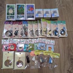 ジブリグッズまとめ売り31個 ころ鈴根付など色々 ジブリグッズまとめ売り31個 ころ鈴根付など色々 - メルカリ