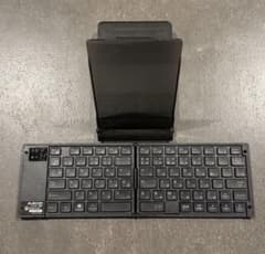 Bluetoothキーボード TK-FLP01　タッチパッド付き折り畳み充電式のサムネイル