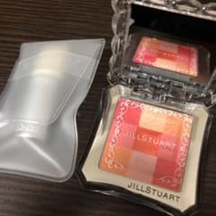 ジルスチュアート チーク 新品未使用のサムネイル