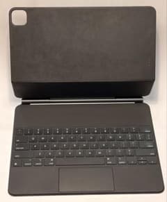 iPad用トラックパッド付きキーボードケース 最終値下げ - メルカリ