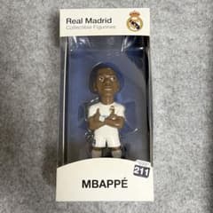 レアル・マドリード　Real Madrid エンバペ　フィギュアのサムネイル