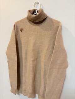 DESCENTE GOLF タートルネックニット ベージュ Lのサムネイル