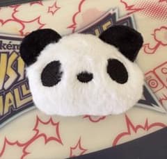 パンダ ぬいぐるみ風 ピンバッジのサムネイル