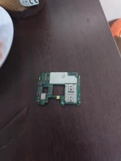 AQUOSSENSE8きばんのサムネイル