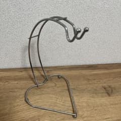 ハート型金属バナナスタンドのサムネイル