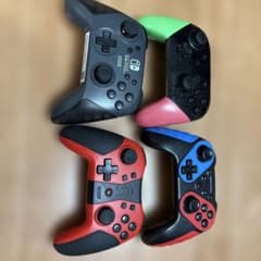 Nintendo Switch コントローラー 4個セットジャンク品のサムネイル