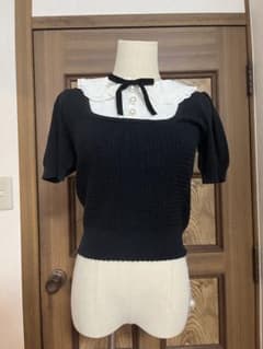 mille fille closet レース襟付き黒半袖ニットのサムネイル