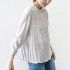 美品! SHIPS パールボタン ストレッチ ジョーゼット プリーツ ブラウス 