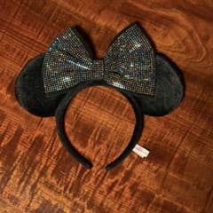 ディズニー カチューシャ スパンコール ブラックのサムネイル
