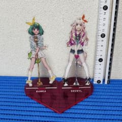 マクロスF マクロスなつかし画廊 アクリルスタンド シェリル ランカ セット ゃ マクロスF マクロスなつかし画廊 アクリルスタンド シェリル ランカ