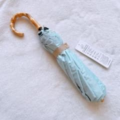 【新品】 刺繍日傘　折りたたみ　晴雨兼用のサムネイル