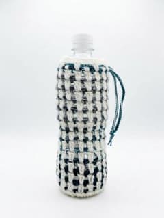 ハンドメイド かぎ針編み ペットボトルカバーのサムネイル