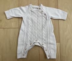 H&M ケーブルニットロンパース カバーオール クリーム ベビーニット新生児のサムネイル