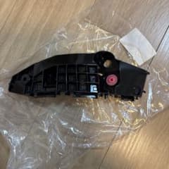 新品 MXAA52 RAV4 フロントバンパーサポート左 52536-42080のサムネイル