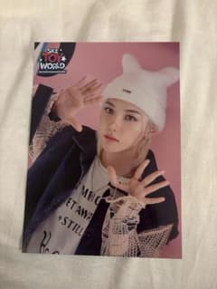 StrayKids スキズ　ラントレ　TOY WORLD Felixのサムネイル