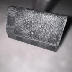 Louis Vuitton ダミエ ブラック キーケース　美品のサムネイル