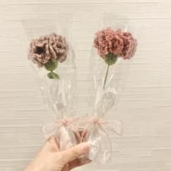 かぎ針編み　カーネーション　枯れない花のサムネイル