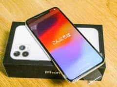 iPhone 11 Pro Max シルバー 256 GB SIMフリーのサムネイル