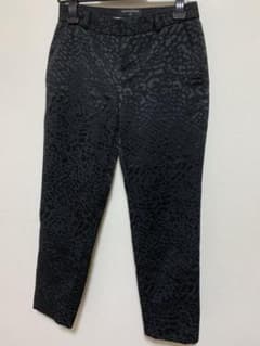 バナナリパブリック　レオパード織　クロップドパンツのサムネイル