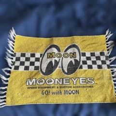 MOONEYES マット イエローのサムネイル