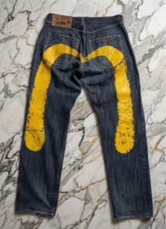 超メルカリ市限定最終値下げ　大人気　希少　レア　EVISU ジーンズ　メルカリ便 最終値下げ！ EVISU 大黒 36×34 - メルカリ