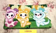 TWICE LOVELYS フェイスタオル しまむらコラボ １枚のみのサムネイル
