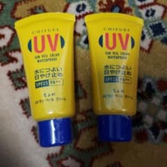 クロちゃんさん専用！！ちふれ UVサンベールクリーム WP 50gのサムネイル