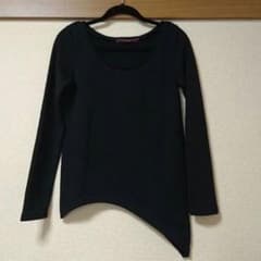 のぶのぶ様専用　SEANA ヘムアーチアシメニットソーのサムネイル